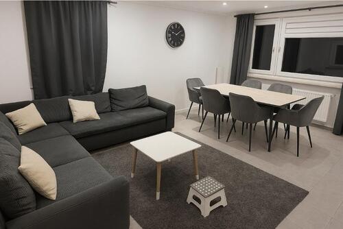 Foto - 4-Zimmer Wohnung mit Stellplatz zu vermieten