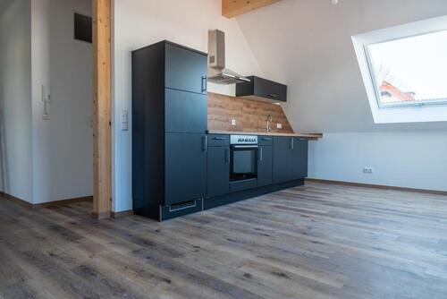 Foto - 1 Zimmer Dachgeschoßwohnung zur Miete in Eichenzell