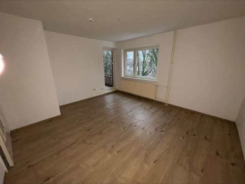 Foto - Geräumige 4-Zimmer-Etagenwohnung in Leer – 83,88 m² auf der 1. Etage rechts