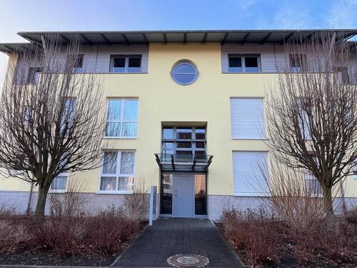 Foto - Wohnung, 2 Zimmer, Einbauküche, Bad, Balkon, PKW-Stellplatz