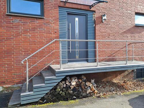 Foto - Obergeschoss Wohnung - 2.000,00&nbsp;EUR Kaltmiete, ca.&nbsp; 180,00&nbsp;m&sup2;