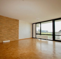 Lichtdurchflutete Vierzimmerwohnung mit zwei Balkonen - Köln Lindenthal