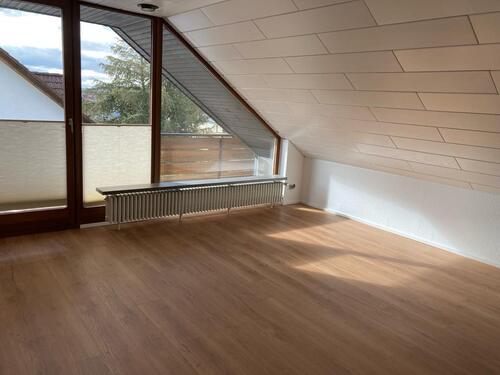 Foto - Schöne 3 Zimmer Dachgeschosswohnung mit Balkon