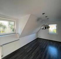 Anfragestopp!!! 3 Zimmer Dachgeschosswohnung in Zentrum Nähe - Langenhagen Brink