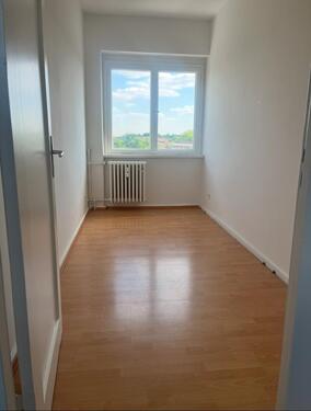 Foto - Kleines helles WG Zimmer ohne Küche
