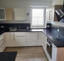 3 Zimmer Wohnung mit Wintergarten und Gartenanteil in Moosach - München Allach-Untermenzing