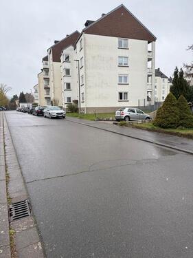 Foto - Tiefgaragenstellplatz zu vermieten - In den Schrebergärten