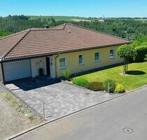 Moderner, freistehender Bungalow mit großem Garten - Gusenburg