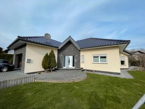 Foto - Charmanter Bungalow EFH mit Garage in ruhiger Lage - Röddenau