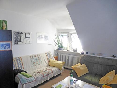 Foto - 3-Zimmer-Wohnung mit Balkon - 640,00&nbsp;EUR Kaltmiete, ca.&nbsp; 62,00&nbsp;m&sup2;