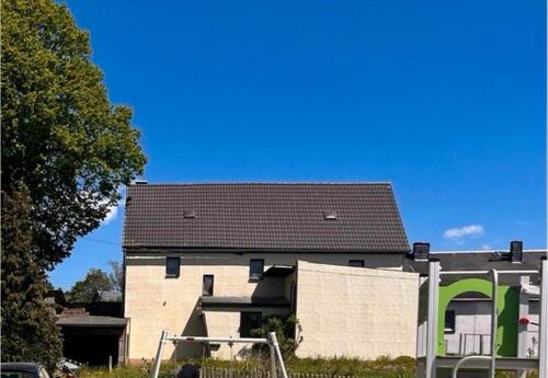 Foto - Einfamilienhaus - 65.000,00&nbsp;EUR Kaufpreis, ca.&nbsp; 250,00&nbsp;m&sup2;