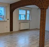 2 ZiKB mit Loggia im Erdgeschoss zu vermieten - Leopoldshöhe