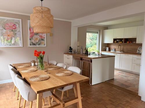 Foto - 110 qm Wohnung in Bahnhofsnähe mit Terrasse, Garten