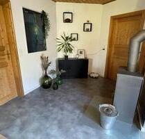 Renovierte 2-Zimmer-Wohnung ab 01.01.2026 (Mainleus - Danndorf)