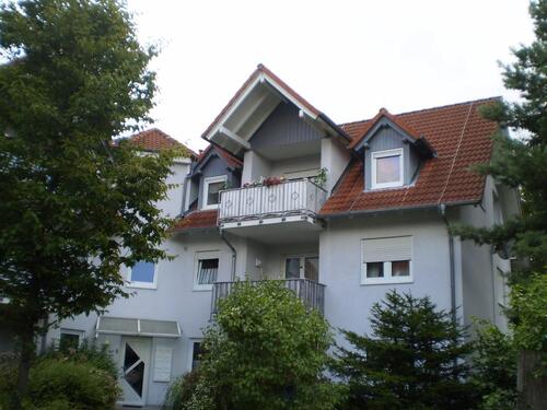 Foto - Schöne helle 2-Zimmer-DG-Wohnung 68 qm zentrale Lage