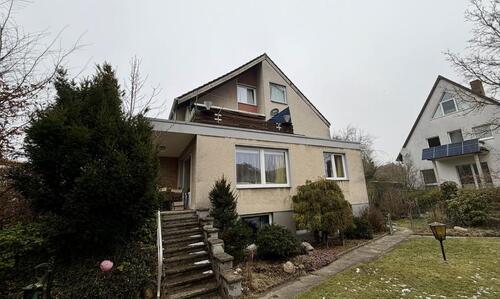 Foto - MFH mit 6 Einheiten + 3 Garagen in Uelzen 