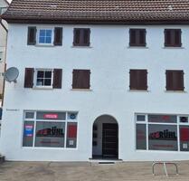 2 Wohnungen übereinander - 1.700,00&nbsp;EUR Kaltmiete, ca.&nbsp; 161,00&nbsp;m&sup2; in Gechingen (PLZ: 75391)