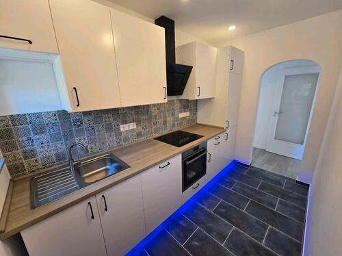 Foto - Erstbezug nach Sanierung. Freundliche 3 Zimmer Wohnung mit EBK