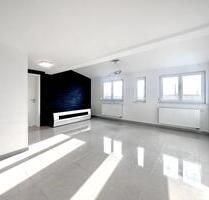 Helle 4-Zimmer-Wohnung mit Einbauküche und PKW-Stellplatz - Winnenden