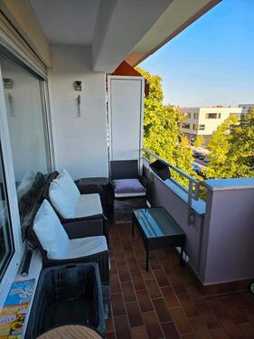 Foto - 2-Zimmer-Wohnung, möbliert, mit Balkon und TG-Stellplatz
