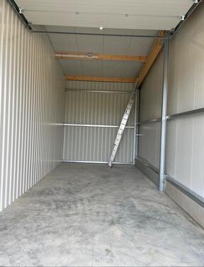 Foto - Garage, Halle, Abstellraum - 298,00 EUR Miete,