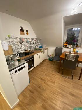 Foto - 3 Zimmer Dachgeschoßwohnung zur Miete in Garbsen