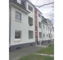 Auf gute Nachbarschaft: 2-Zimmer-Wohnung - Essen Stadtbezirk IV
