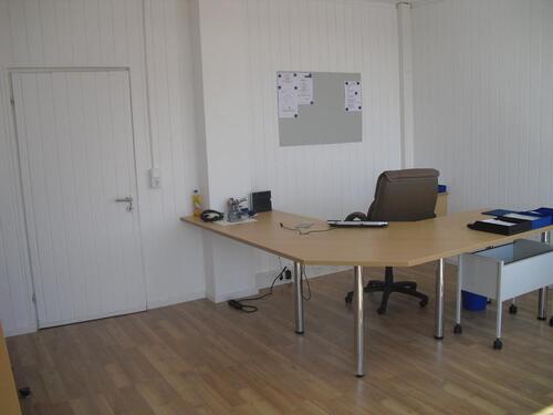 Foto - Büroräume mit Teeküche, ca. 118 m² Gewerbefläche