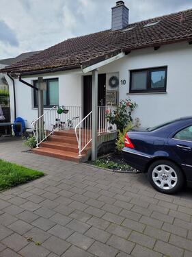 Foto - hübsche Dachgeschosswohnung in ruhiger Sackgassenendlage