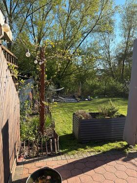 Foto - Stilvolle Doppelhaushälfte mit idyllischem Garten und Südterasse