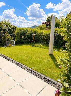 Foto - 4-Zimmer Wohnung mit großer Sonnenterrasse & Garten