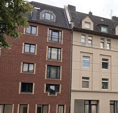 Foto - Renditestarkes Mehrfamilienhaus in Düsseldorf-Lierenfeld