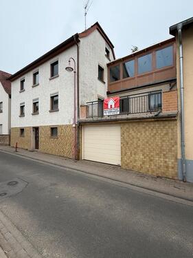 Foto - Einfamilienhaus- mit Möglichkeit zur Zweifamiliennutzung