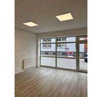 Ladenlokal in Menden Zentrum - 650,00 EUR Kaltmiete, in Menden (Sauerland) (PLZ: 58708) Bösperde