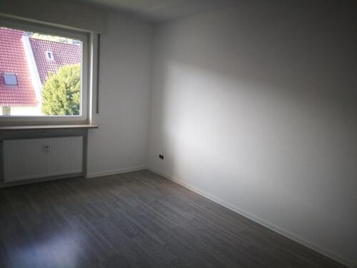 Foto - Moderne 3-Zimmer-Wohnung in Weinstadt ca. 73m2