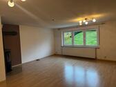 Foto - 5-Zimmer-Wohnung zu Vermieten - 900,00 EUR Kaltmiete,