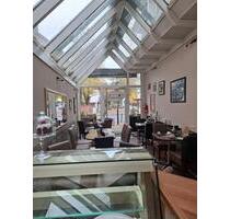 Café mit treuer Stammkundschaft im Essener Süden abzugeben