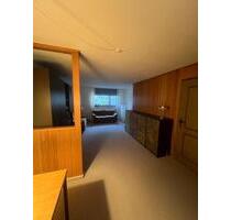 Voll möblierte Einligerwohnung - 950,00&nbsp;EUR Kaltmiete, ca.&nbsp; 55,00&nbsp;m&sup2; in Idstein (PLZ: 65510)