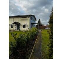 Wohnen im Grünen in Manschnow - 850,00 EUR Kaltmiete, ca.  130,00 m² in Küstriner Vorland (PLZ: 15328)