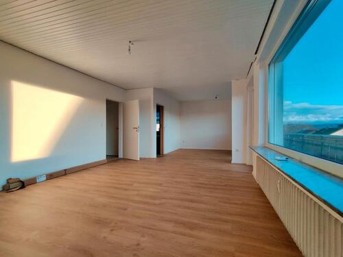 Foto - Traumhafte 3-Zimmer Wohnung mit XXL-Balkon und Fernblick