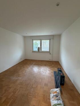 Foto - Modernisierte 3-Z.Wohnung mit Balkon in ruhiger Wohnlage Sulzbach