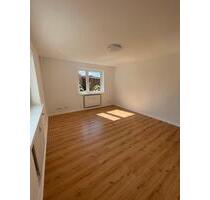 Wohnung FREI nach Sanierung, EG, Terrasse, 2 ZKB - Elsdorf-Westermühlen