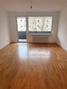 Foto - Frisch renovierte, helle 3 Zimmer Wohnung zu vermieten