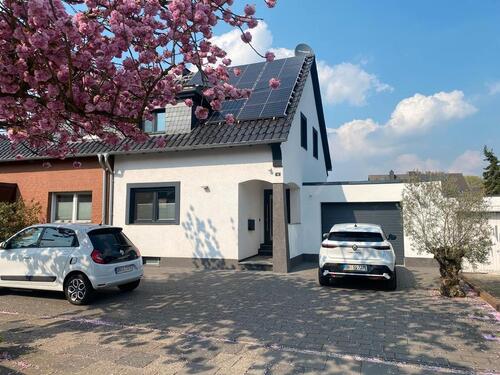 Foto - EFH mit 180m2 (Wf+Nf) kernsaniert vollmöbliert großer Garten Pool