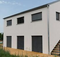 hochwertig ausgestattete Wohnung mit großer Terasse & Garten - Walting