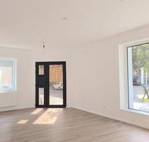 Modern und Viel Platz: 4-Zimmer-Wohnung mit großem Studio-Raum - Dessau-Roßlau Brambach