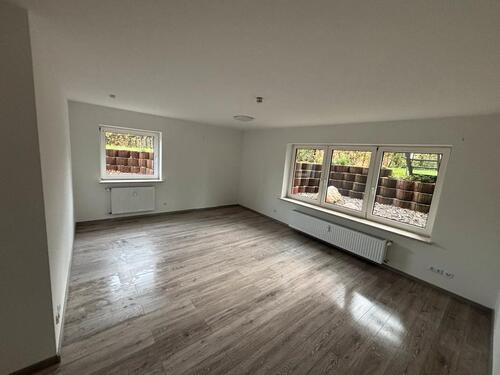 Foto - Modern renovierte 2-Zimmer-Wohnung mit Einbauküche in Elstorf