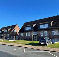 Frisch renoviert! Helle 4-Zimmer-Wohnung im Herzen von Heide