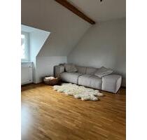 Teilmöblierte 3-Zimmer Wohnung mit Balkon in Köln-Merheim mit 70m