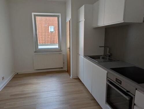 Foto - 80m² 3ZKB Balkon - neue Einbauküche - WG geeignet - Innenstadt